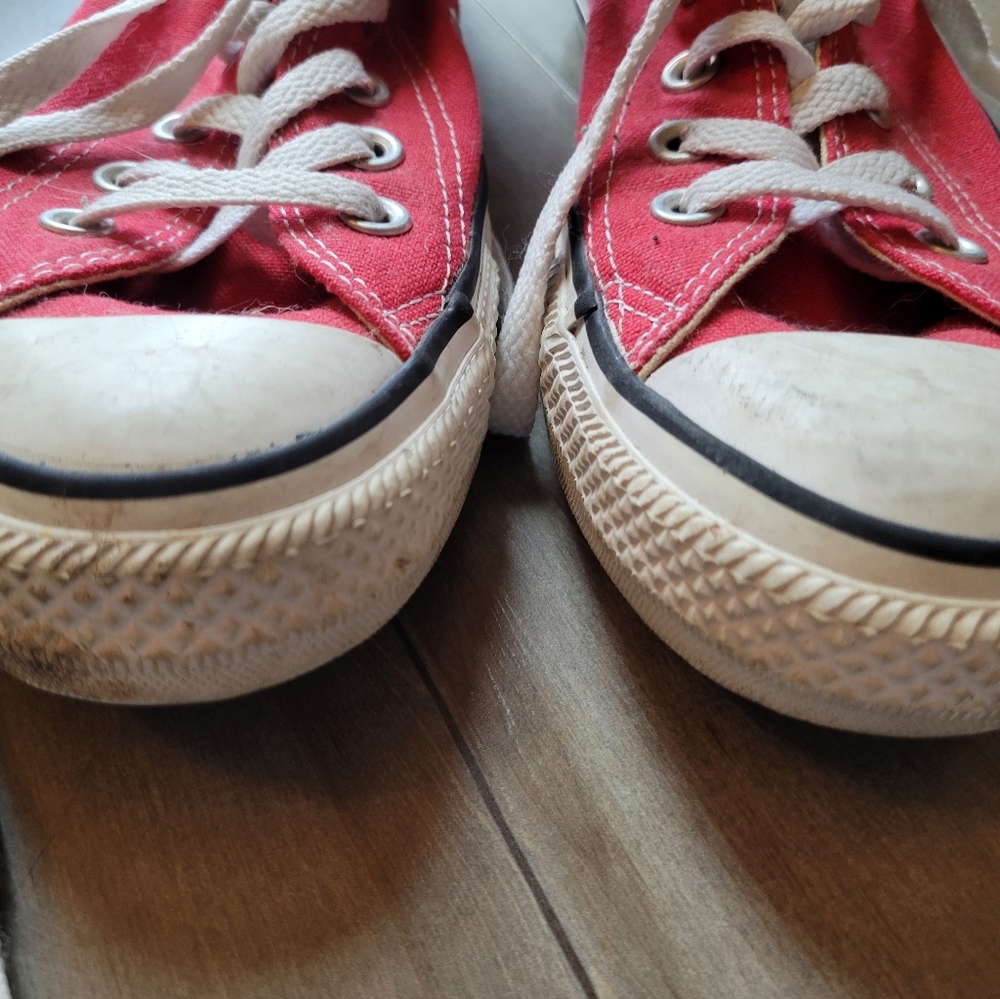Converse - Picture 3 of 6